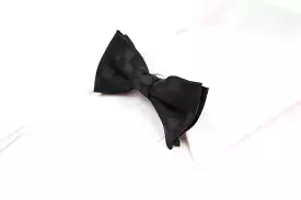 Boys Black Checkered Patterned Bow Tie