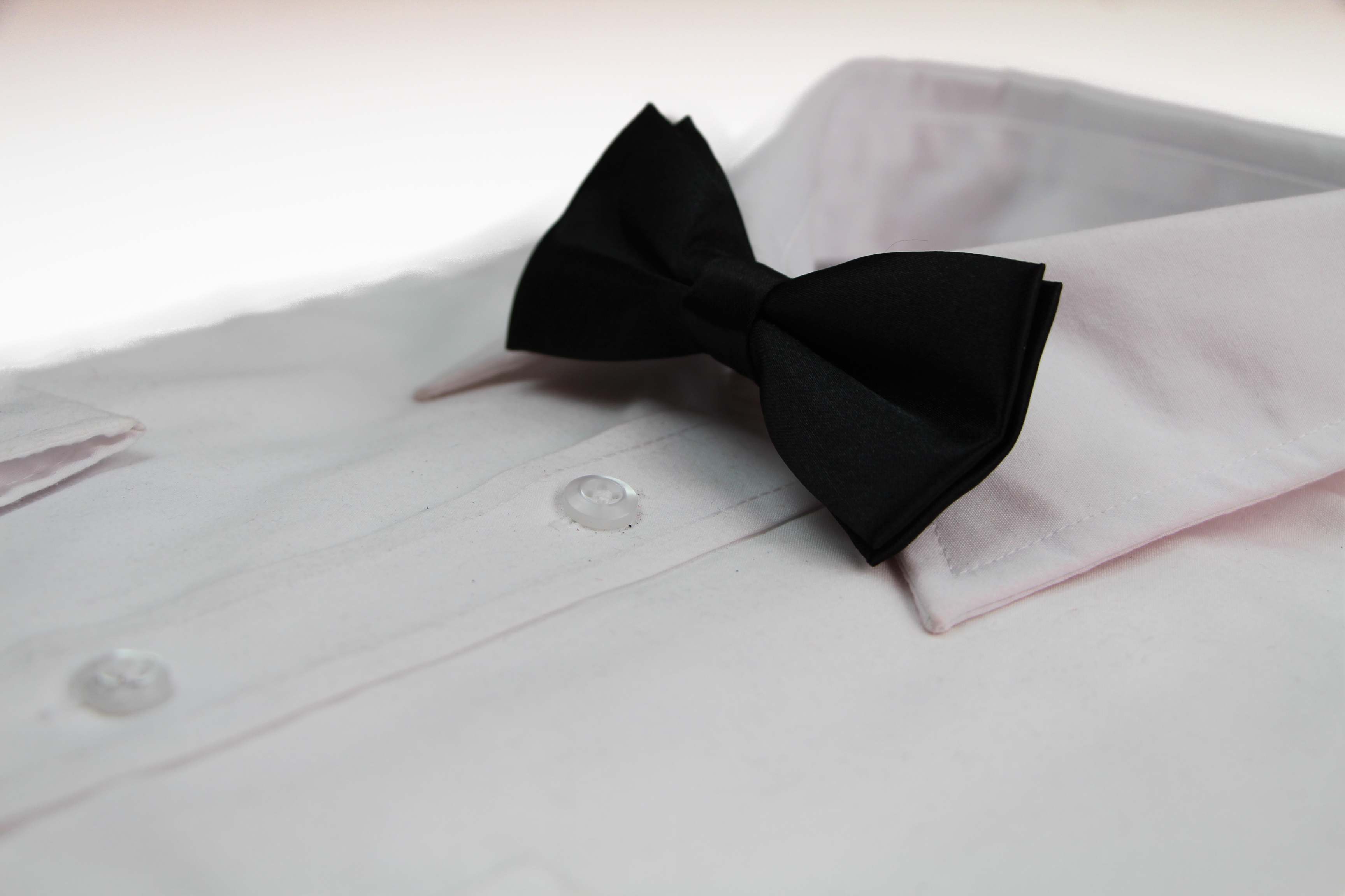 Boys Black Plain Bow Tie