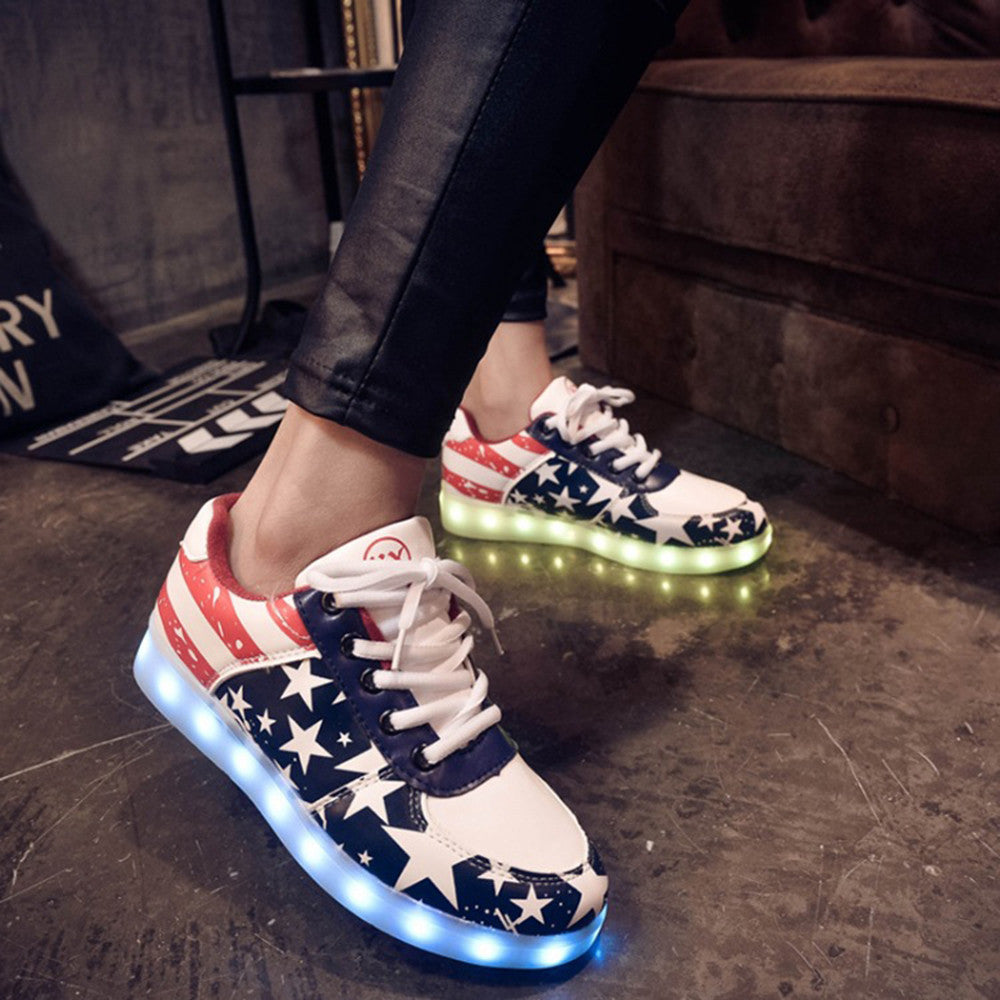 DoGeek US Flag LED Light Up Shoes Unisex Boys and Gilrs and Adults, 35 EU-46 EU (Choose Half Size Up)