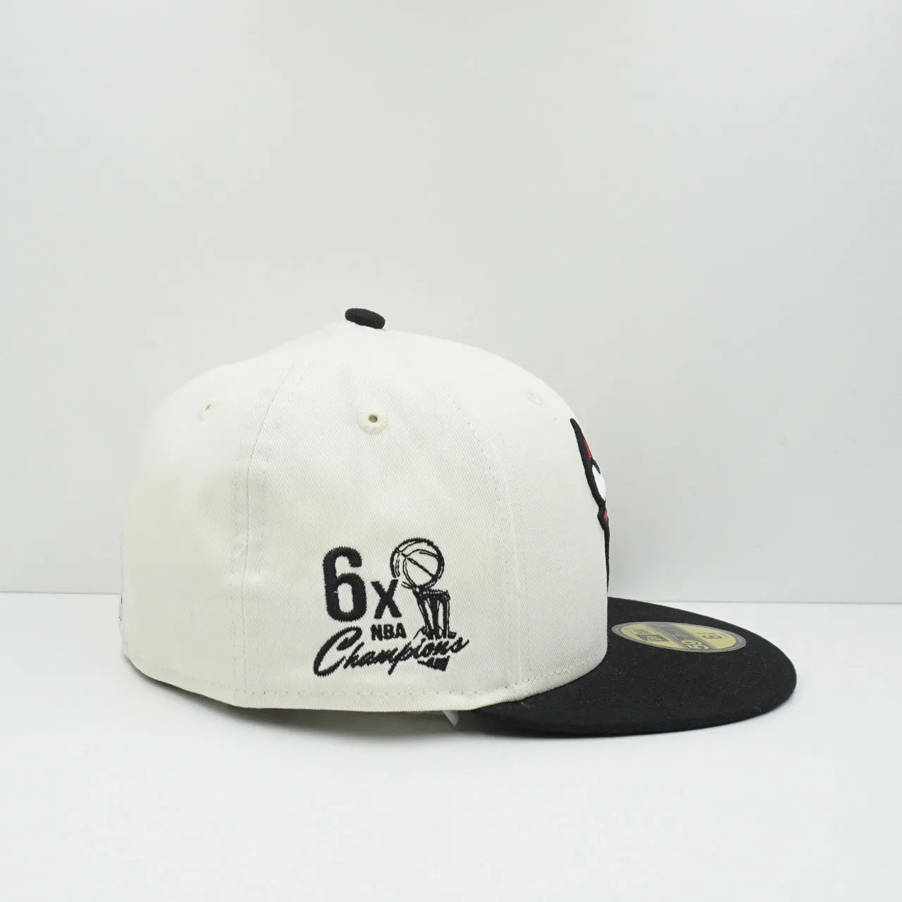 New Era Chicago Bulls  Sail/Black Fitted Cap