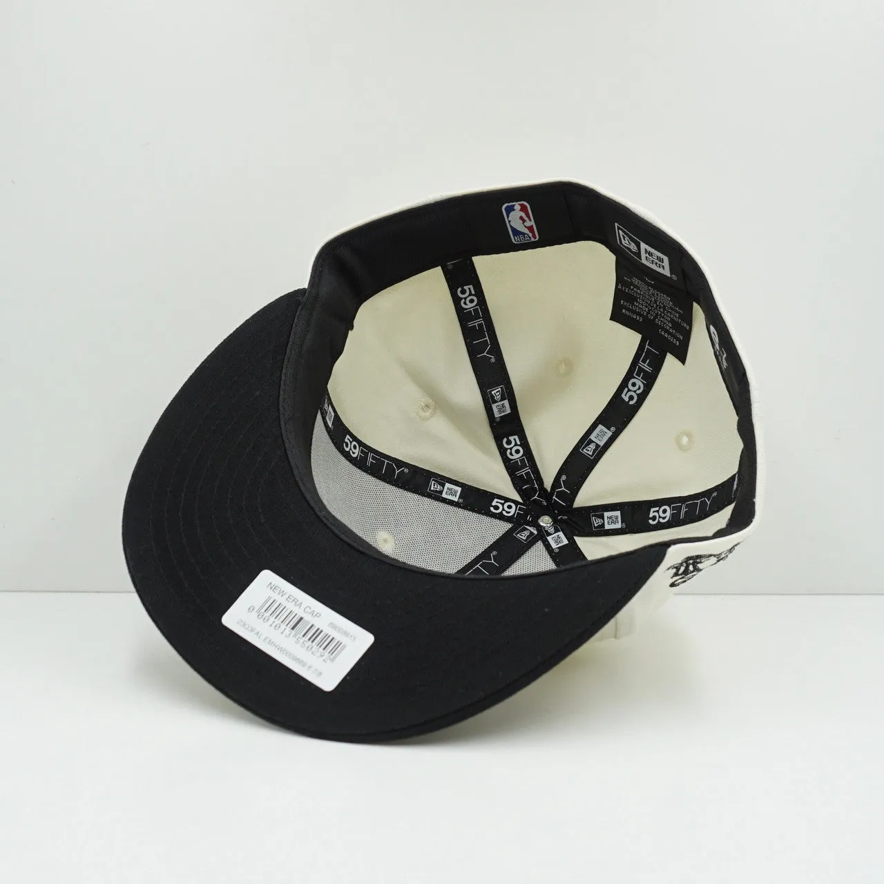 New Era Chicago Bulls  Sail/Black Fitted Cap