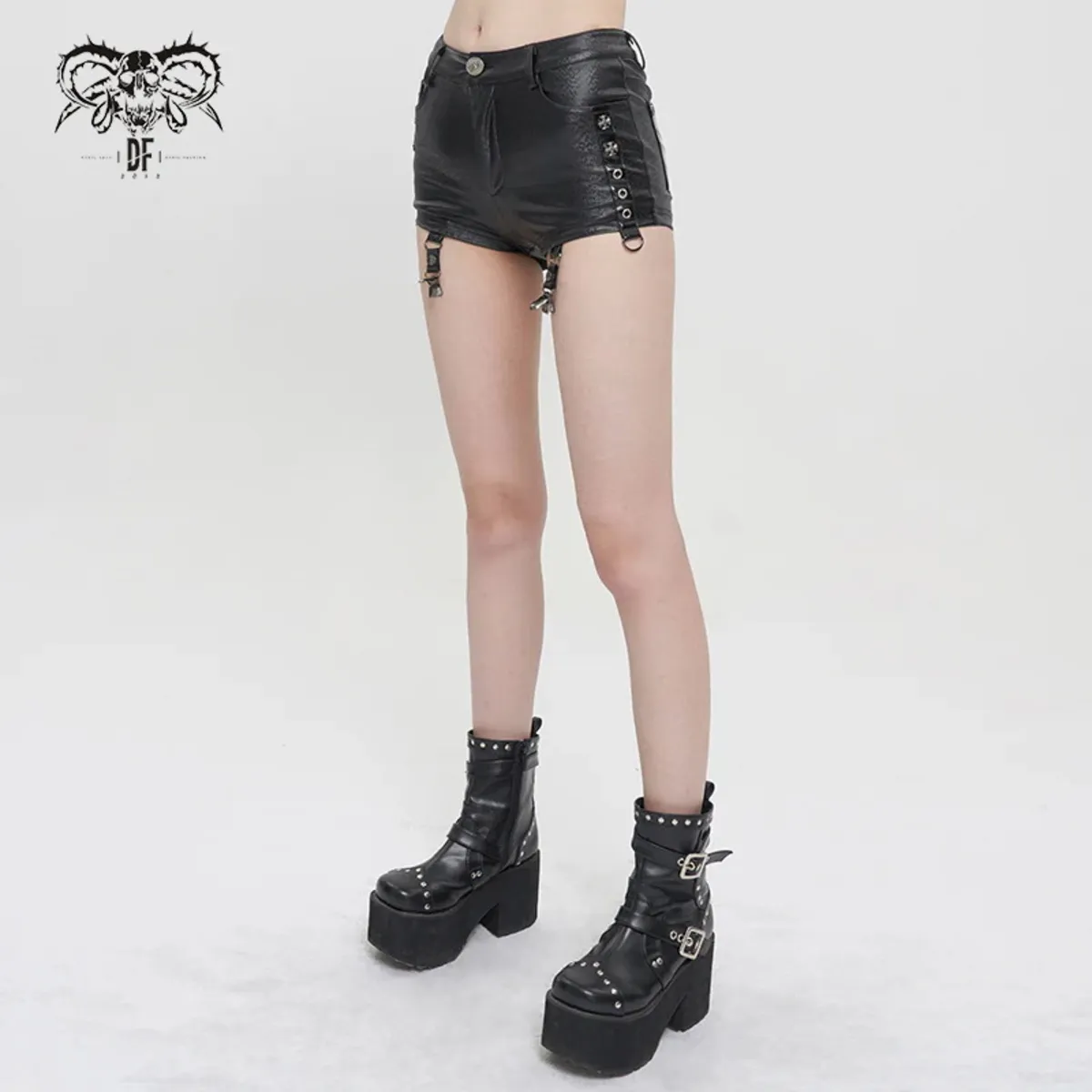 women's shorts DEVIL FASHION - STARLET SHORTS WITH FISHNET LEGWARMERS - PT162  -  Metal-shop